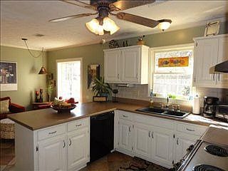 3rd image of 2111 Weatherstone Cir SE