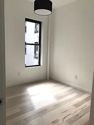 Rented by New Holland Residences | media 8