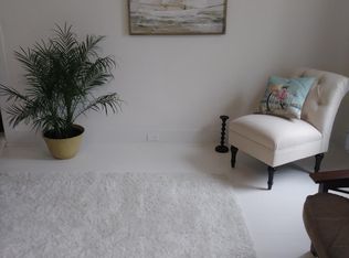 22 Chestnut St APT 1, Brattleboro, VT 05301