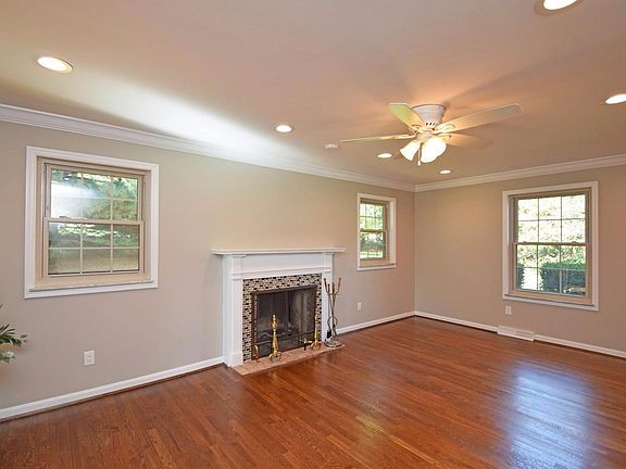 5th image of 5671 Wayside Ave