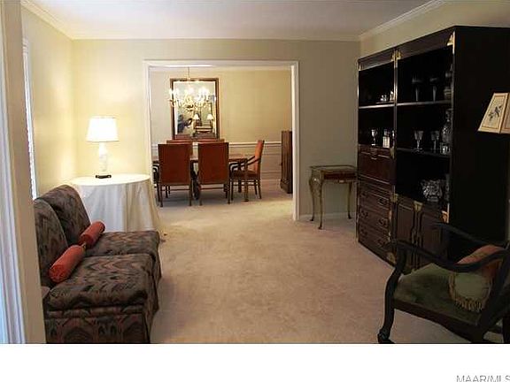 5th image of 1940 Still Oaks Dr