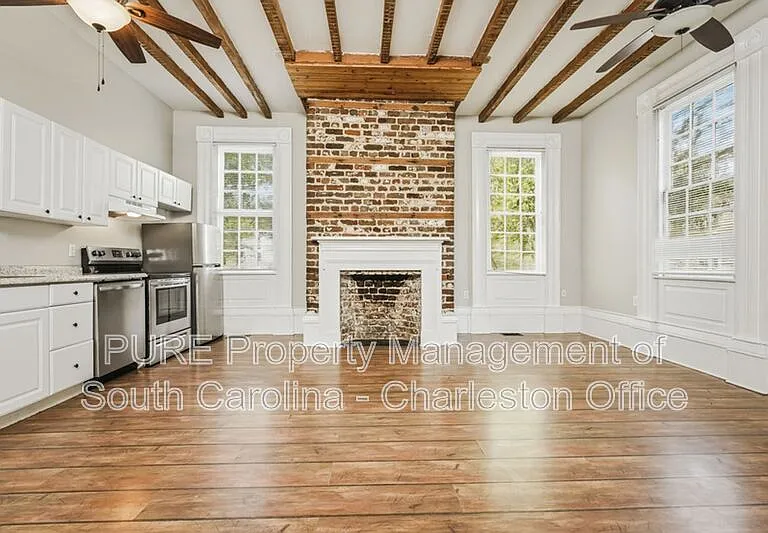 51 Smith St #A — Photo 6