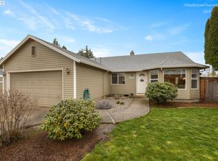 820 SE 31st Ct, Hillsboro, OR 97123