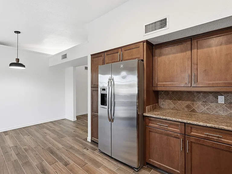 6823 E Grandview Dr — Photo 13