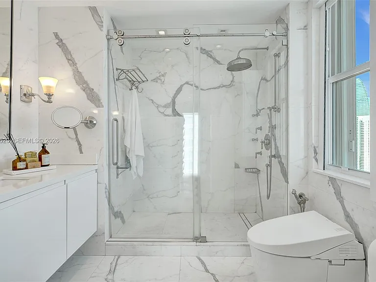 800 Claughton Island Dr #3101 — Photo 47