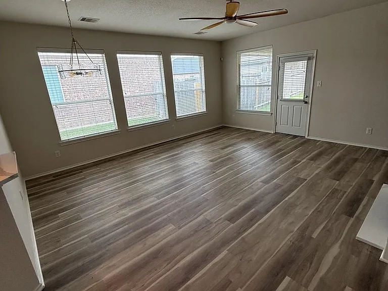 8938 Headstall Dr — Photo 13