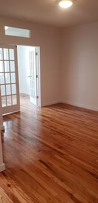 Rented by MCR Realty | media 11