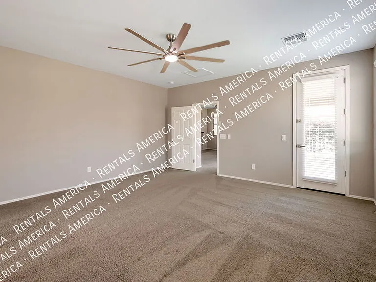 21442 E Saddle Ct — Photo 16