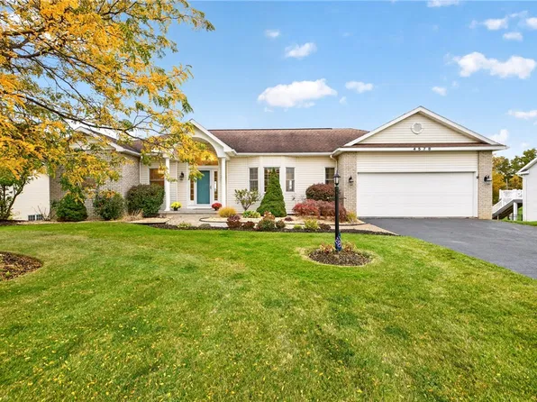 4578 Ridge Rd, Canandaigua, NY 14424