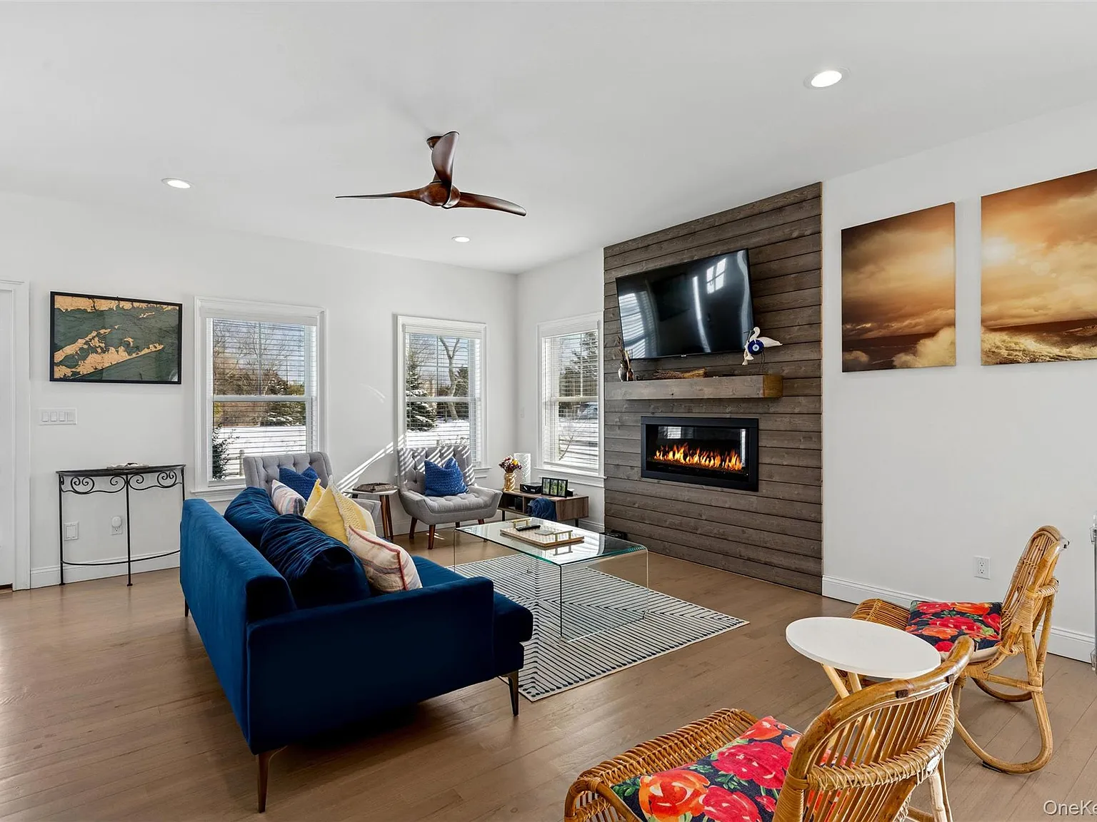 4 bed, 3.5 bath, 2000 sqft, $8,000 — Photo 3