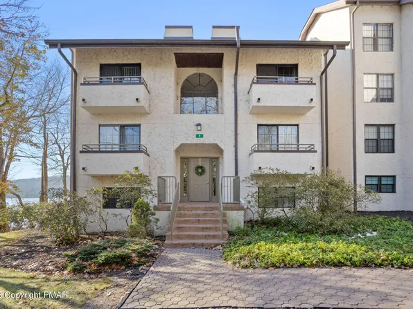 5 Midlake Dr #101, Lake Harmony, PA 18624