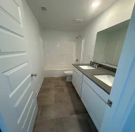 7516 Fallsworth Dr — Photo 12