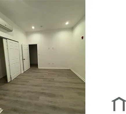 2431 N 26th St #2 — Photo 4