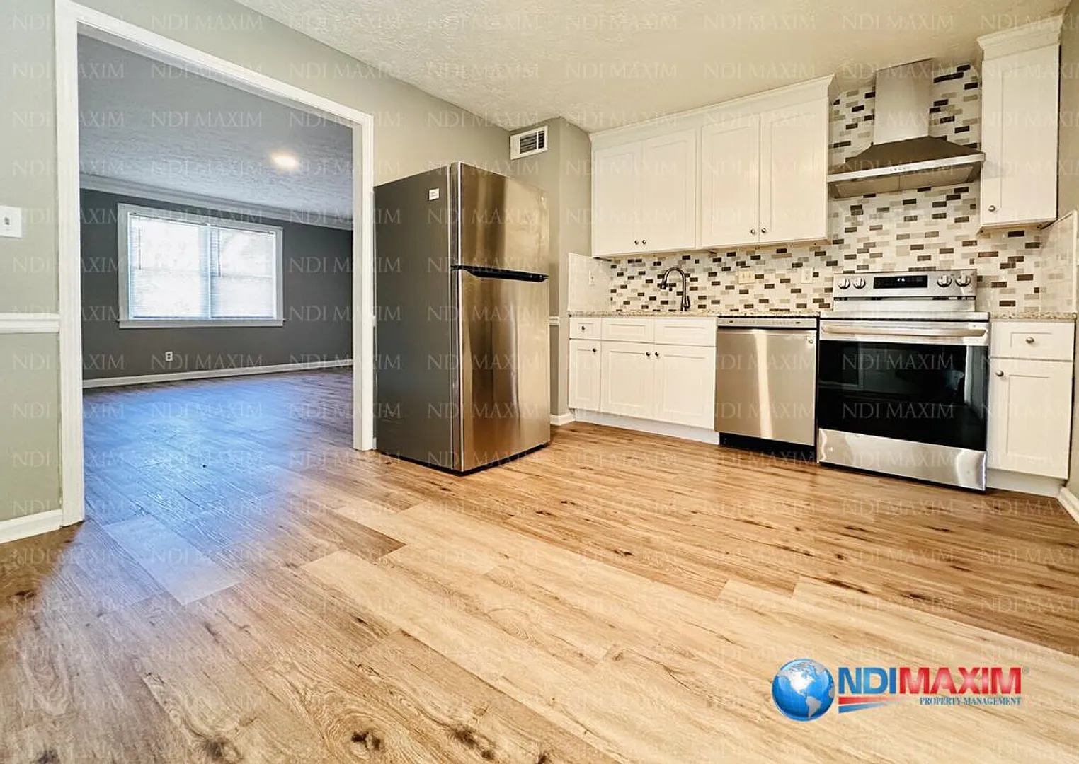 393 Stone Mountain St — Photo 2