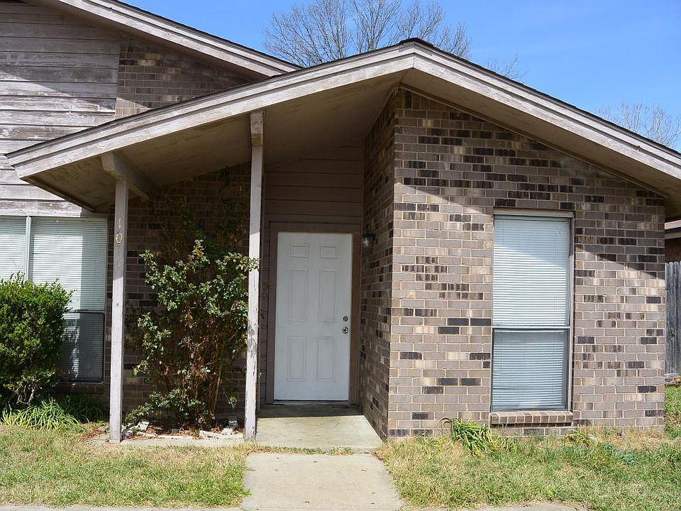 1st image of 1011 Southmoor Dr