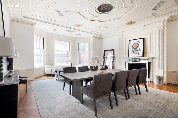 Sold by Sotheby's International Realty | media 33