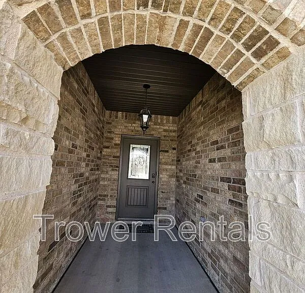 1021 E 90th Ct — Photo 11