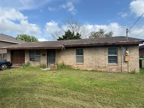 503 Correll Ave, Wharton, TX 77488