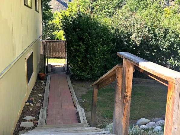 266 Mountain Shadows Dr, Glenwood Springs, CO 81601