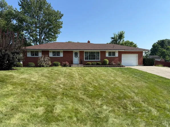2541 Columbus Dr W, Hamilton, OH 45013