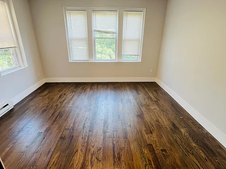 68 Norton St #2B — Photo 3