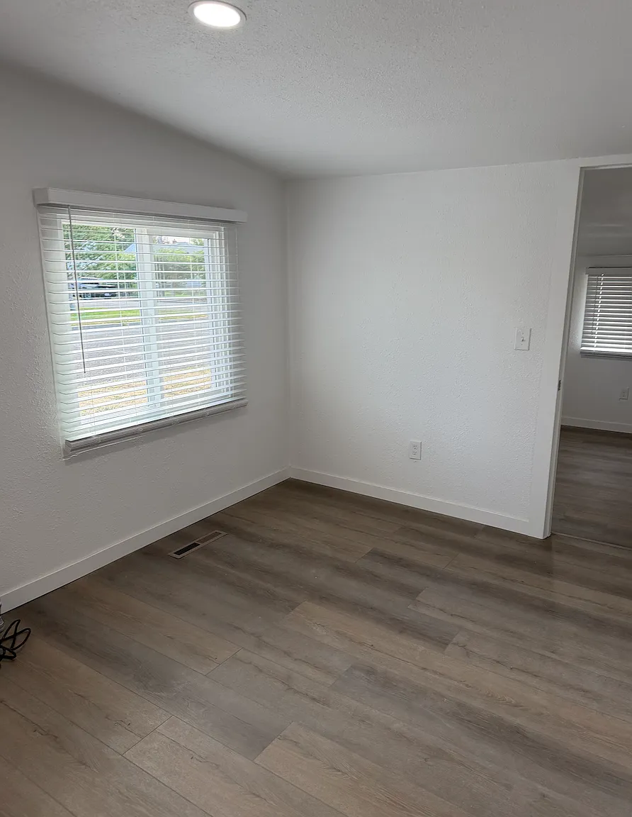 2 bed, 850 sqft, $1,250 — Photo 2