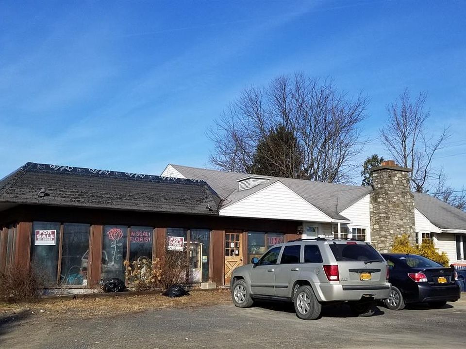 1st image of 375 Fairview Ave