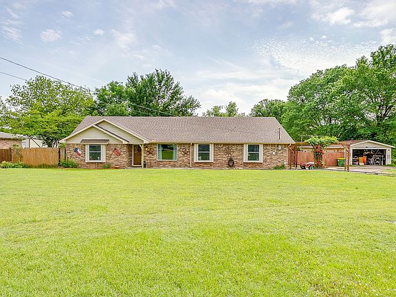 2nd image of 122 Valley Vista Dr