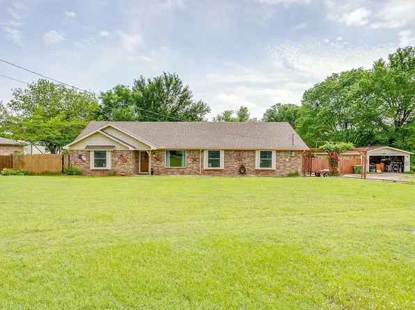 122 Valley Vista Dr, Burleson, TX 76028
