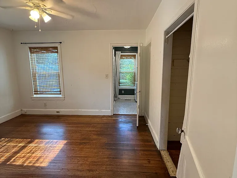 718 E 15th Ave — Photo 30