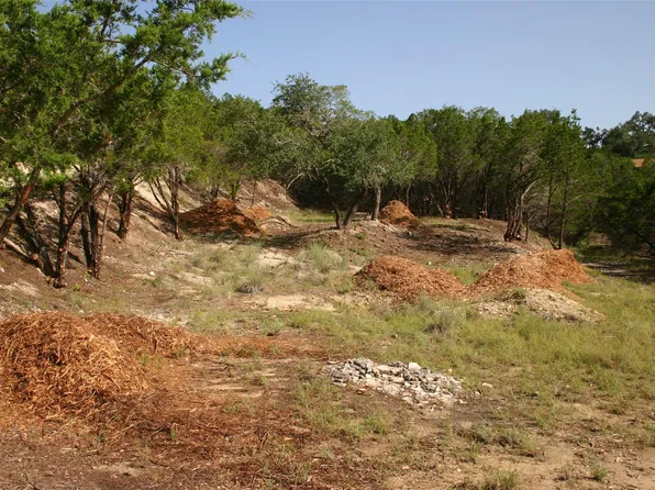 8403 Rock Cliff Dr, Leander, TX 78645