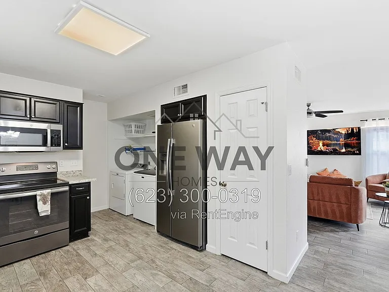 630 E Jensen St #104 — Photo 15