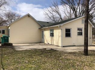 1301 N Everett St, Streator, IL 61364