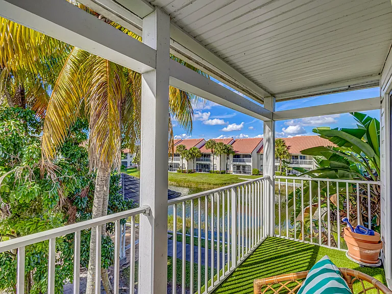296 Cypress Point Dr — Photo 38