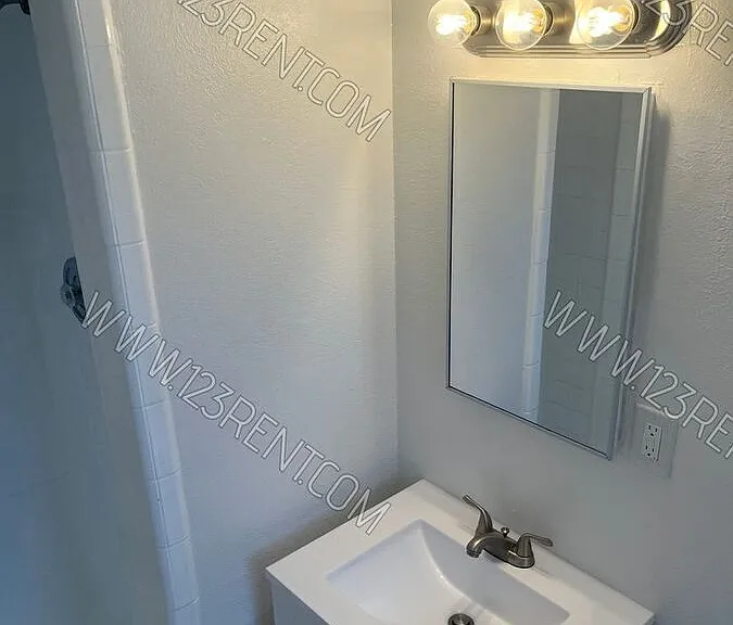 38508 Sumac Ave — Photo 10