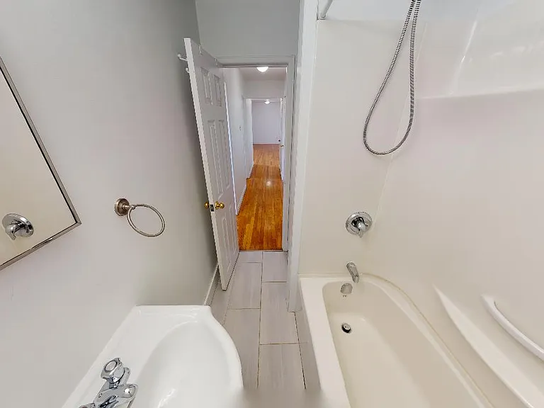 3103 Connaught Ave #12 — Photo 4