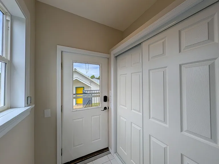 1022 Oakes Ave #A — Photo 17