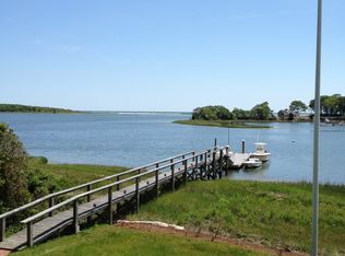 175 Daniels Island Rd, Mashpee, MA 02649