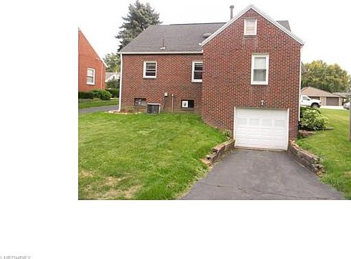 3rd image of 1217 Gulling Ave