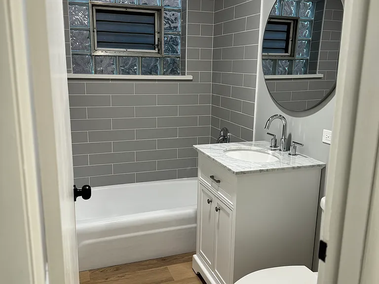 8726 W Summerdale Ave #2S — Photo 12