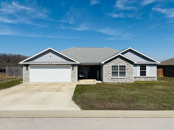 102 Greythorn Ct, Saint Robert, MO 65584
