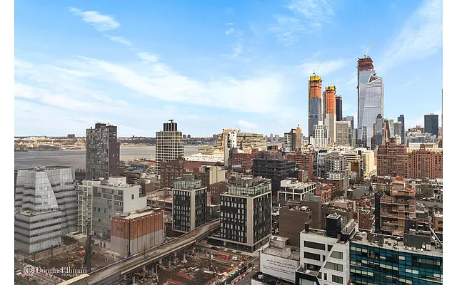 Rented by Douglas Elliman | media 15