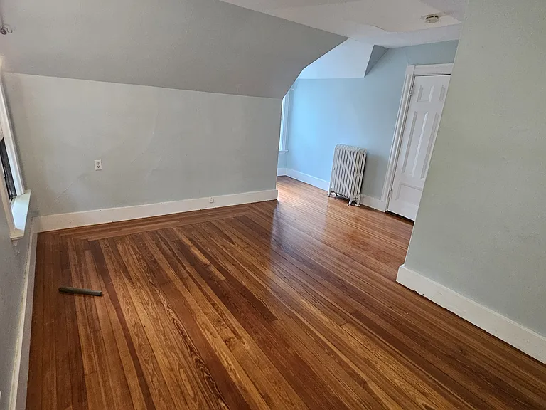 37 Stratford St #2 — Photo 3