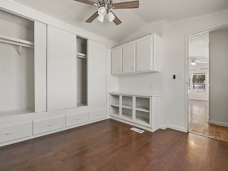 9612 S Nogales Hwy #3 — Photo 6
