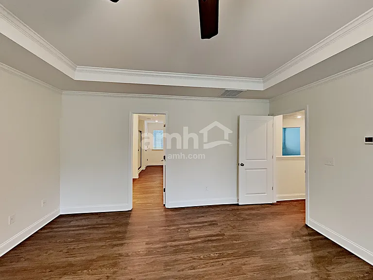 4906 Durant Ct — Photo 12