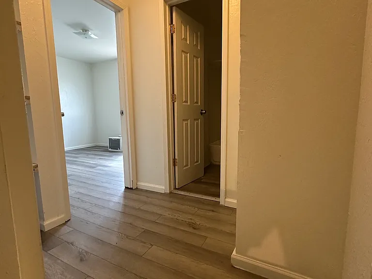 2023 Eastport Ave — Photo 10