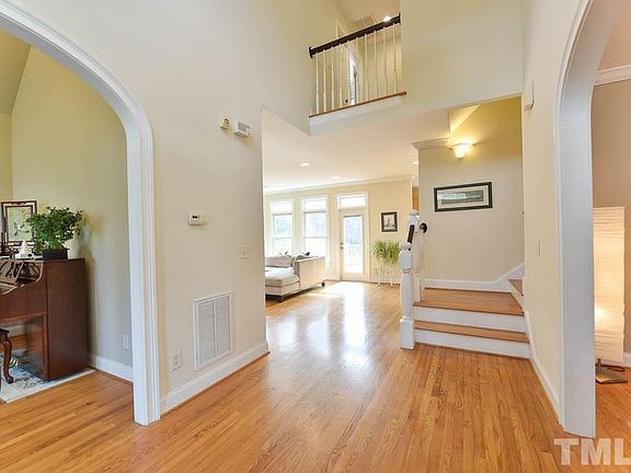 3rd image of 107 Blue Granite Ct
