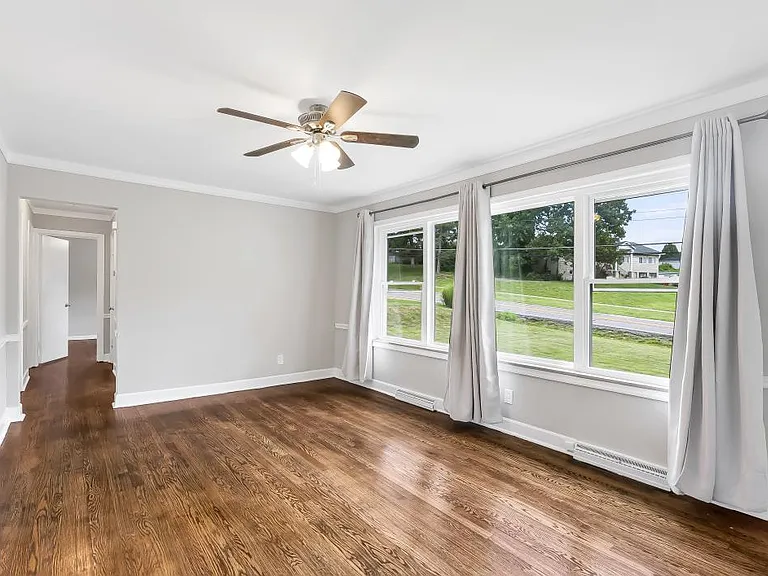 5468 Ringer Rd — Photo 7