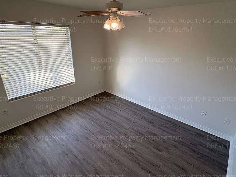 12108 Flat Iron Ct — Photo 17