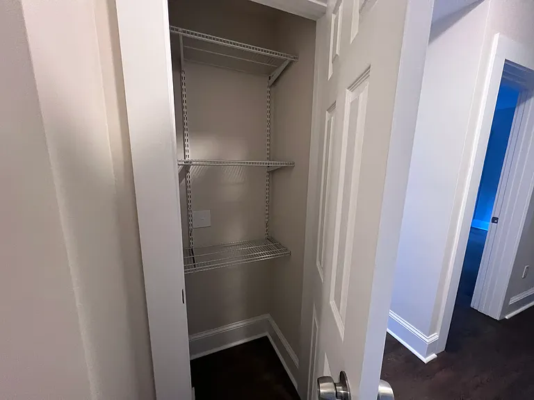 92 Longwood Ave #3 — Photo 8